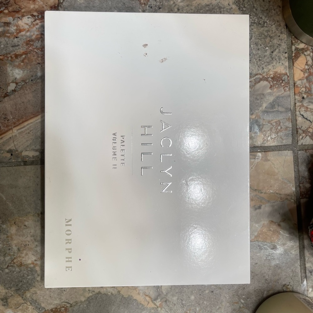 Jaclyn hill makeup palette